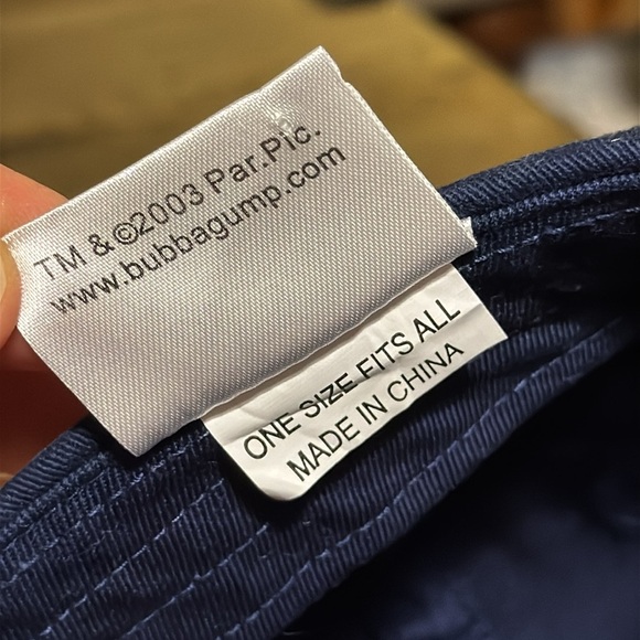 Bubba Gump Shrimp Co. Restaurant Navy Cap Hat Denver Colorado Adjustable - Picture 5 of 6